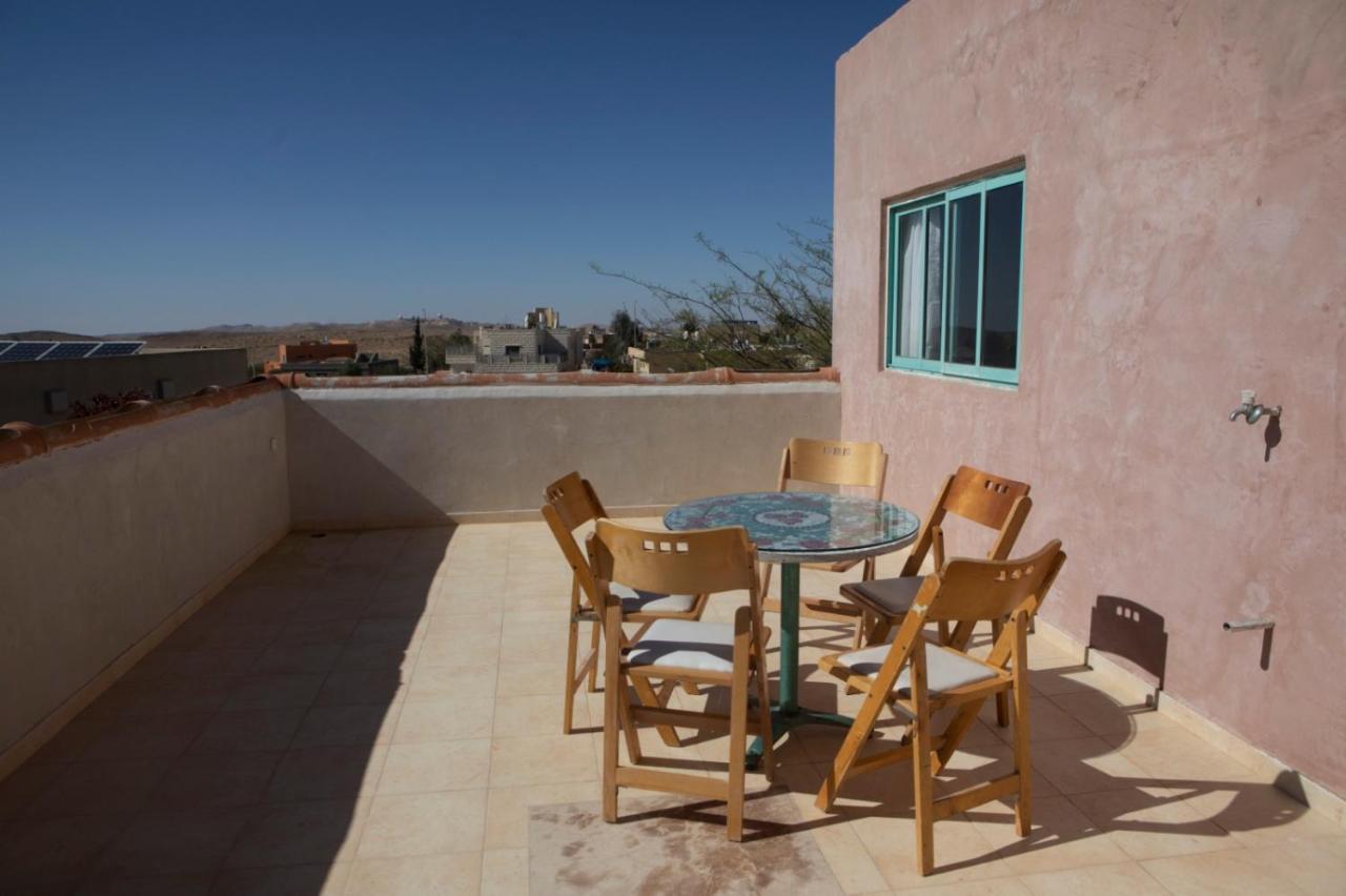 על הגג Hotel Mitzpe Ramon Exterior foto